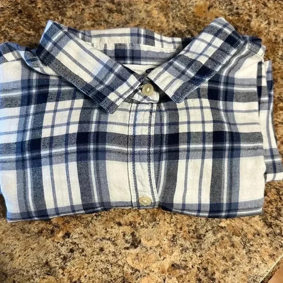 Old Navy XXL Oversized Boyfriend Blue And White Women’s Button Shirt - Picture 11 of 11